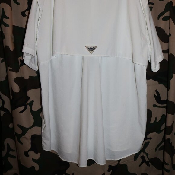 💥HP💥 Mens Columbia white outdoor shirt XXL crisp and clean - Picture 7 of 8